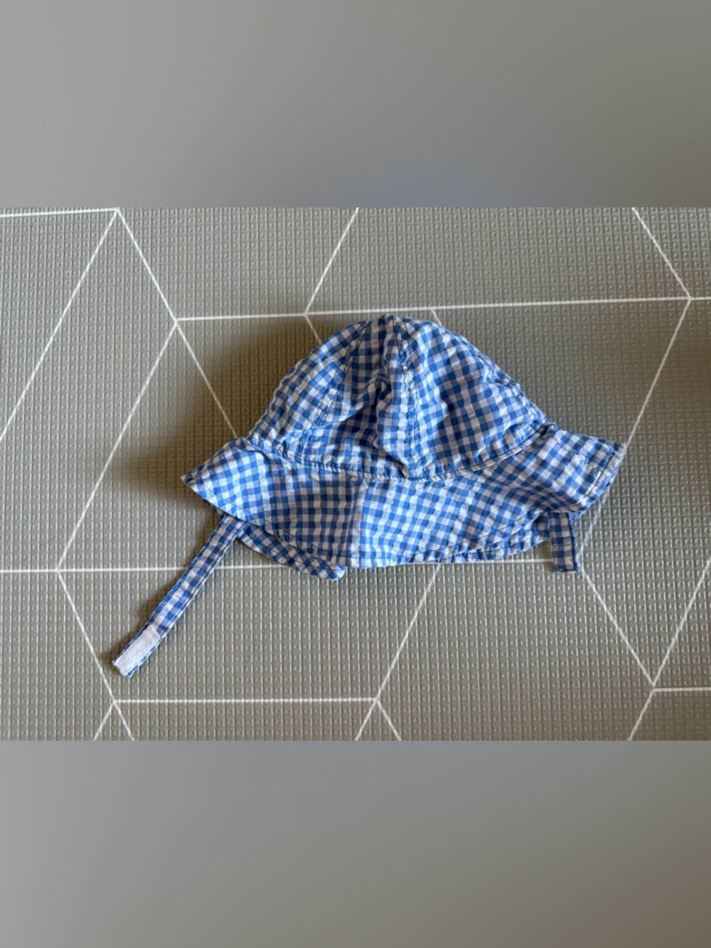 Carters|Baby boy/gender neutral Blue Gingham Sun Hat,Lightweight Bucket Hat•9M - Picture 2 of 4